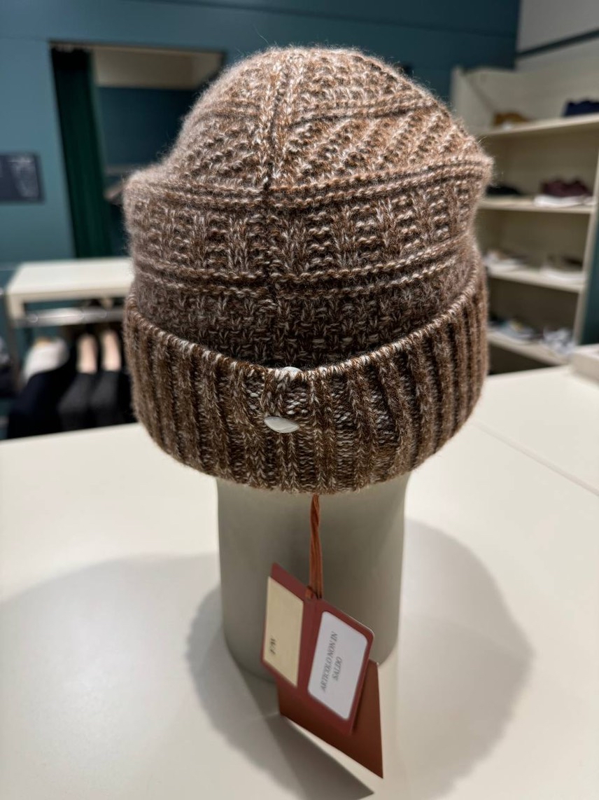 LORO PIANA Caps and Hats side view - Men's luxury Accessories
