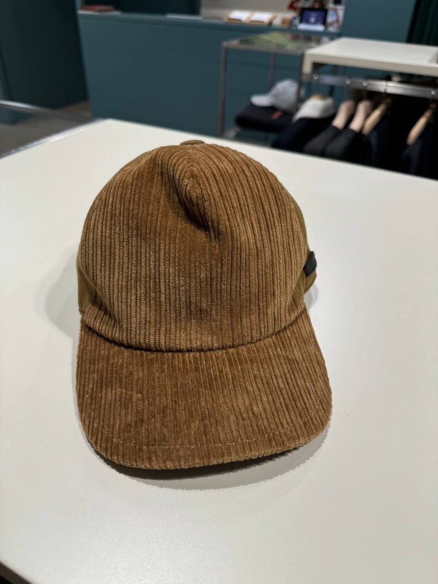 LORO PIANA Caps and Hats side view - Men's luxury Accessories