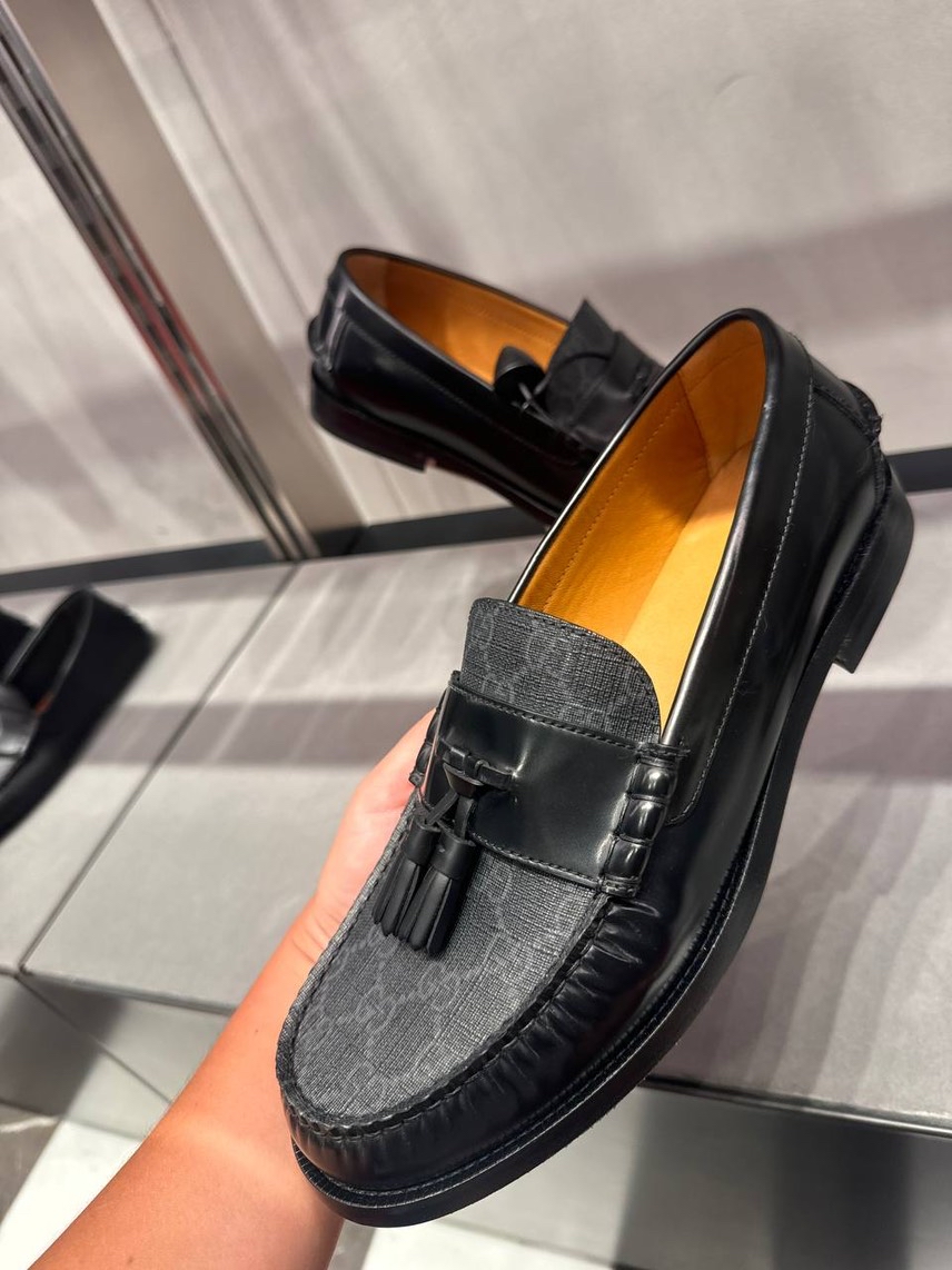 GUCCI Loafers front view - Men's luxury Shoes