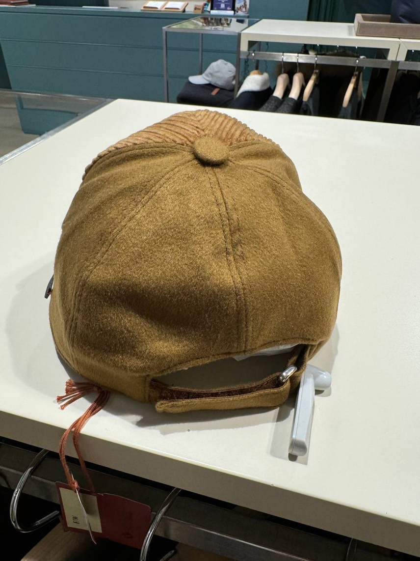 LORO PIANA Caps and Hats side view - Men's luxury Accessories
