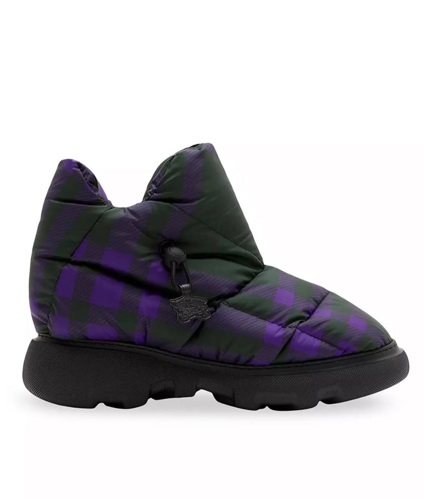 BURBERRY Boots side view - Women's luxury Shoes