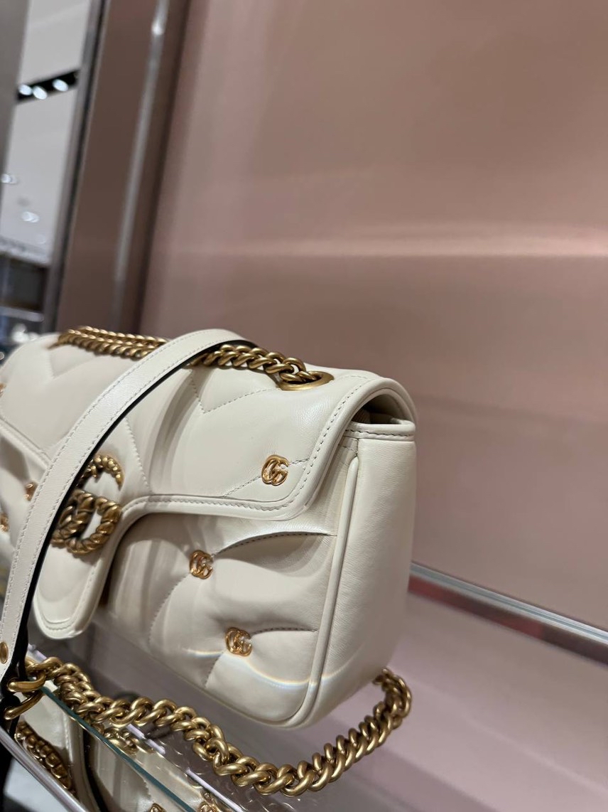 GUCCI Crossbody bags side view - Women's luxury Bags