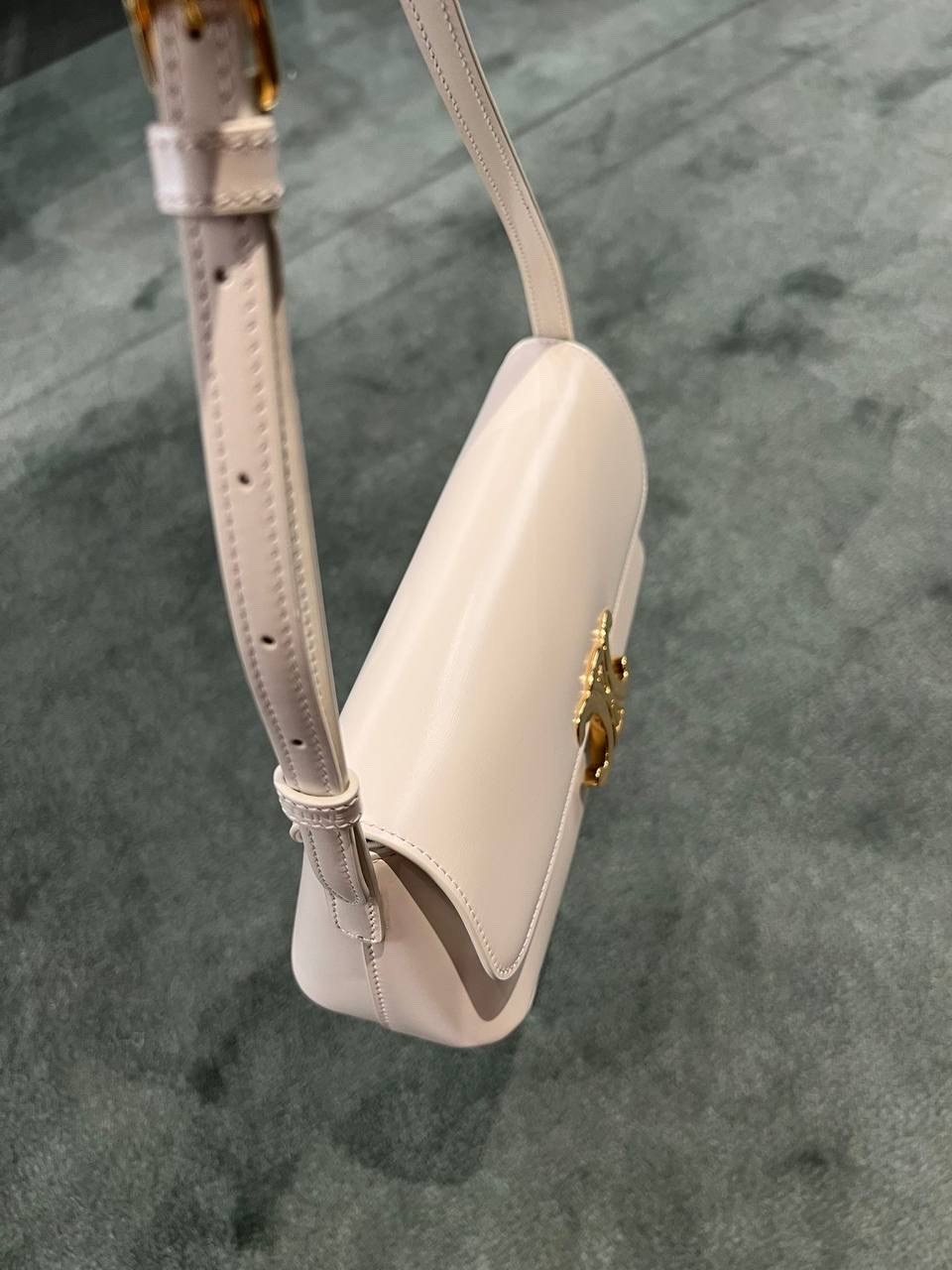 CELINE Shoulder bags side view - Women's luxury Bags