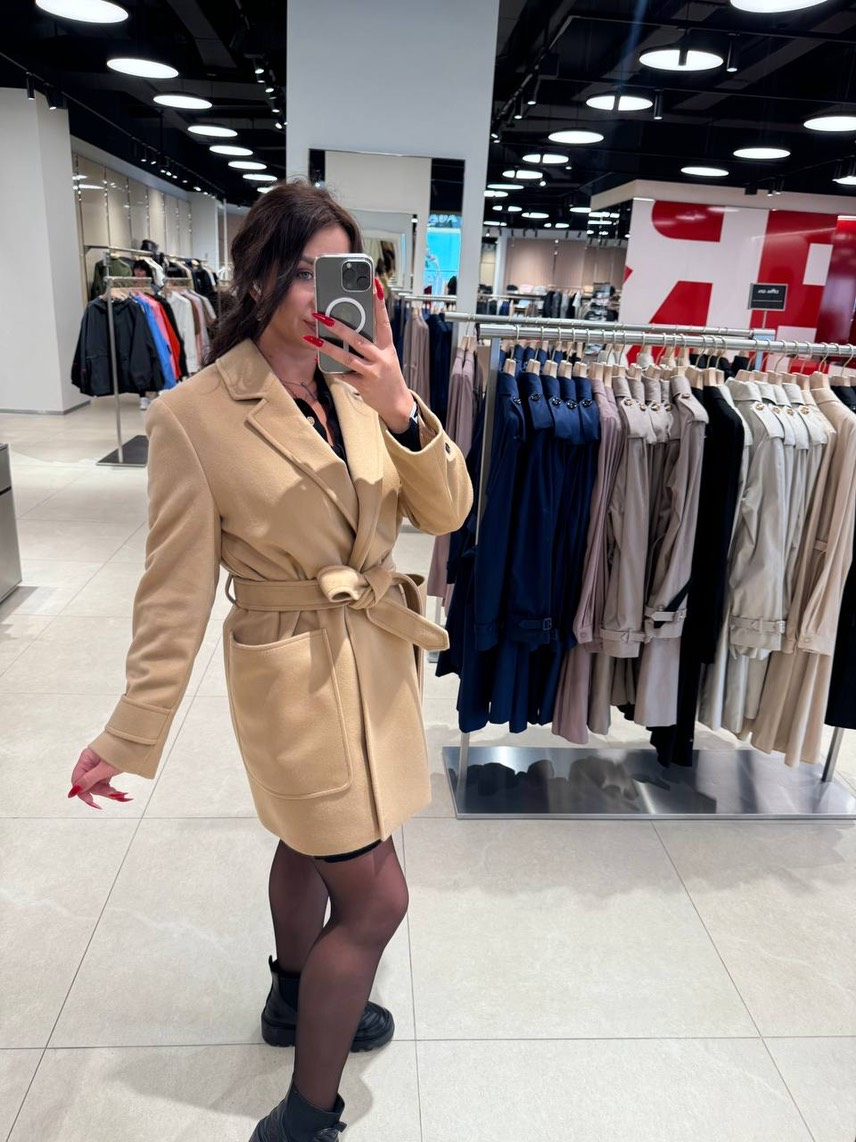 BURBERRY Coats front view - Women's luxury Clothes