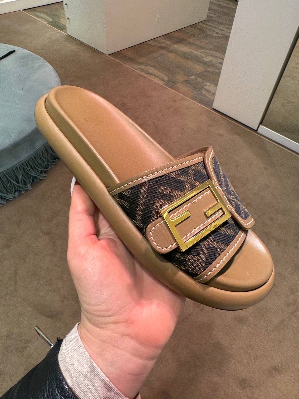 FENDI Slides front view - Women's luxury Shoes