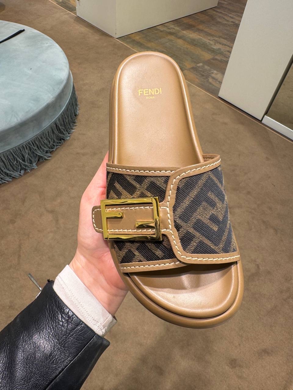 FENDI Slides side view - Women's luxury Shoes