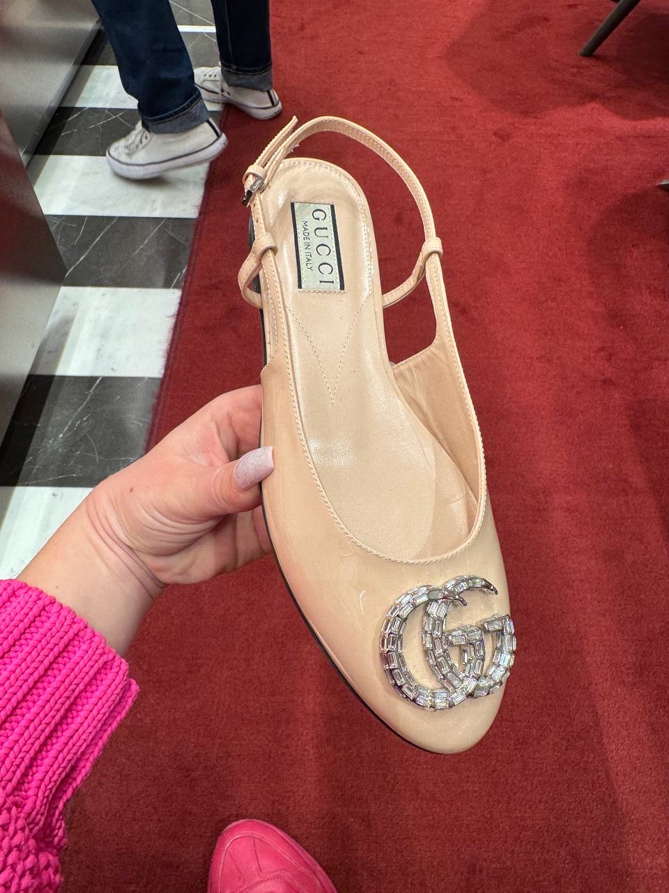 GUCCI Sandals side view - Women's luxury Shoes