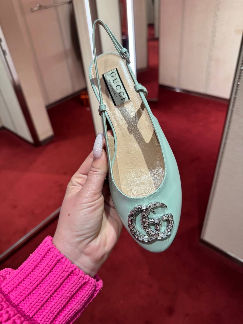 GUCCI Sandals side view - Women's luxury Shoes