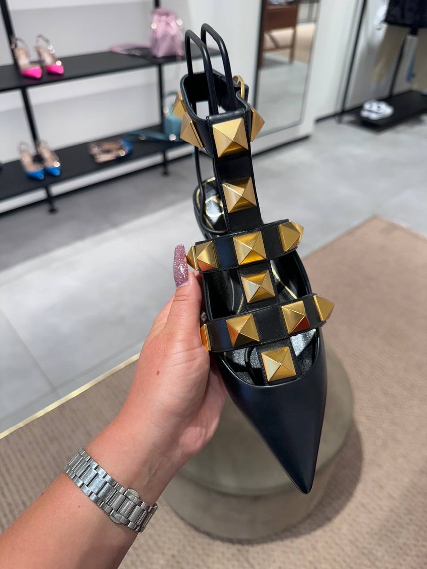 VALENTINO GARAVANI Sandals side view - Women's luxury Shoes