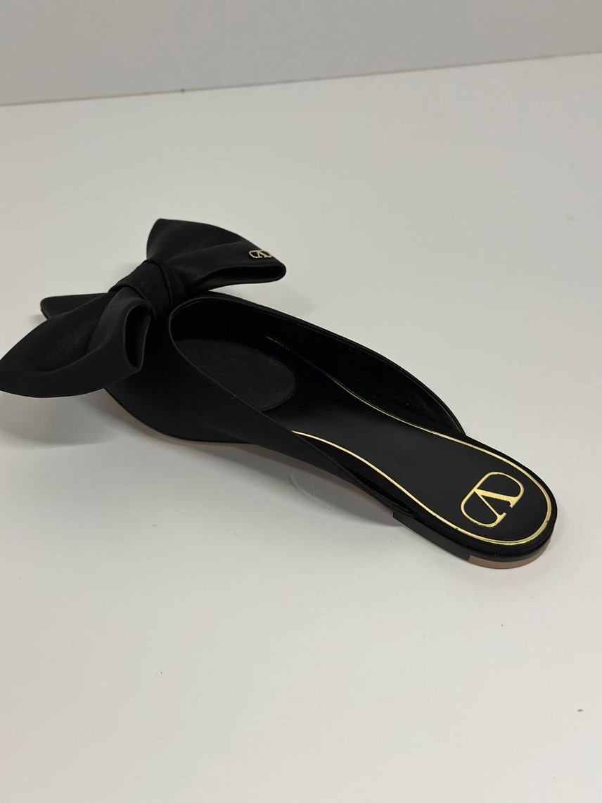 VALENTINO GARAVANI Slides side view - Women's luxury Shoes
