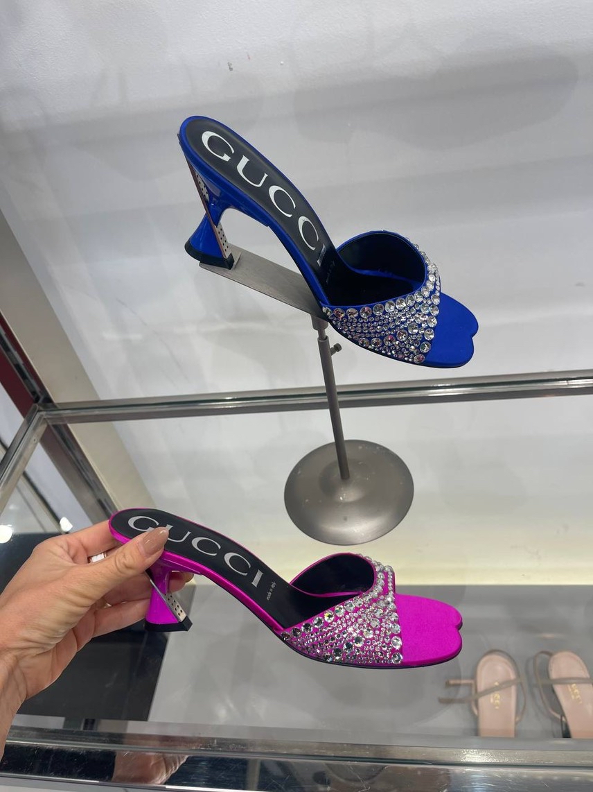 GUCCI Sandals front view - Women's luxury Shoes