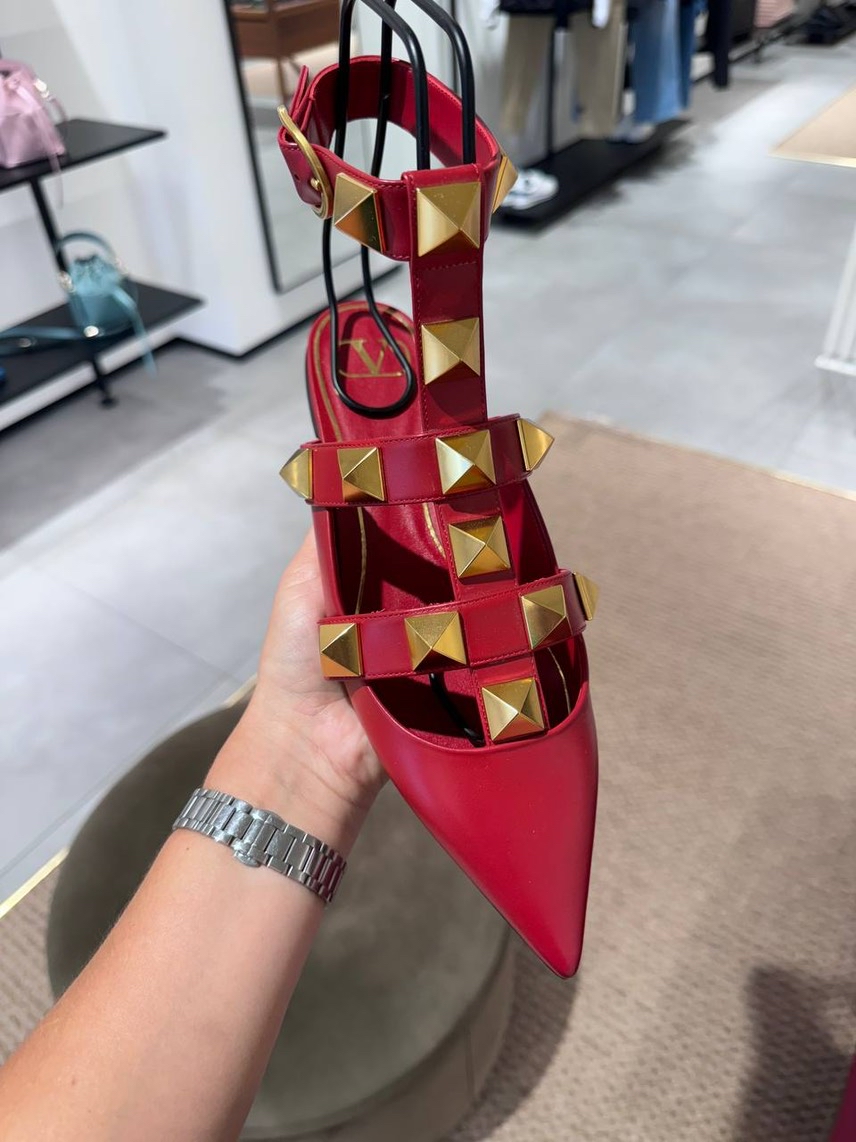 VALENTINO GARAVANI Sandals side view - Women's luxury Shoes