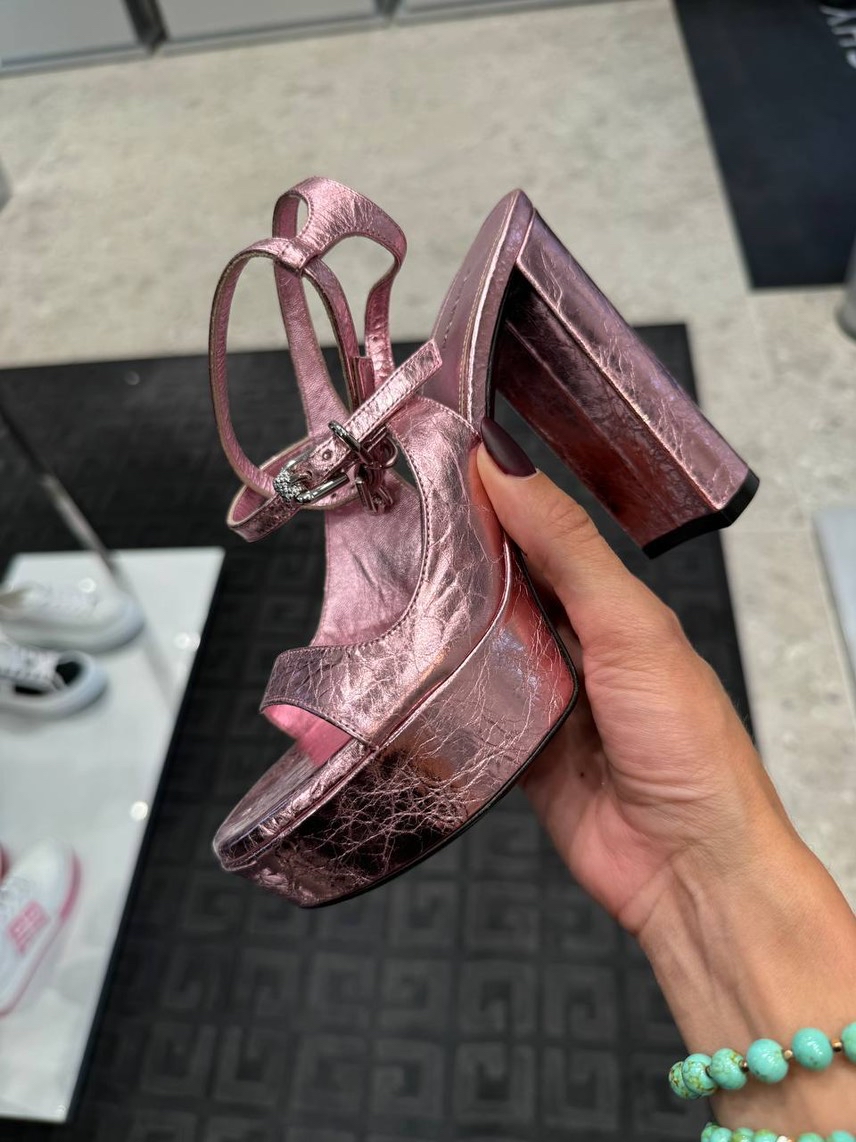 GIVENCHY Sandals front view - Women's luxury Shoes