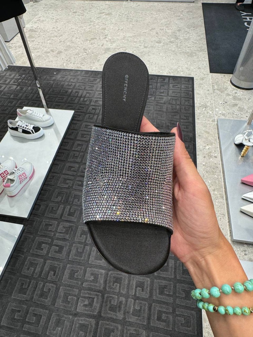 GIVENCHY Sandals side view - Women's luxury Shoes