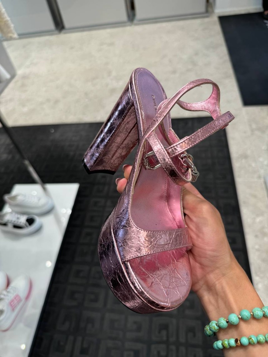 GIVENCHY Sandals side view - Women's luxury Shoes