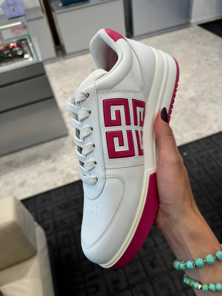 GIVENCHY Sneakers side view - Women's luxury Shoes