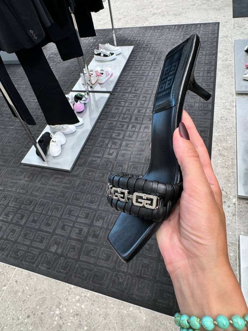 GIVENCHY Sandals side view - Women's luxury Shoes
