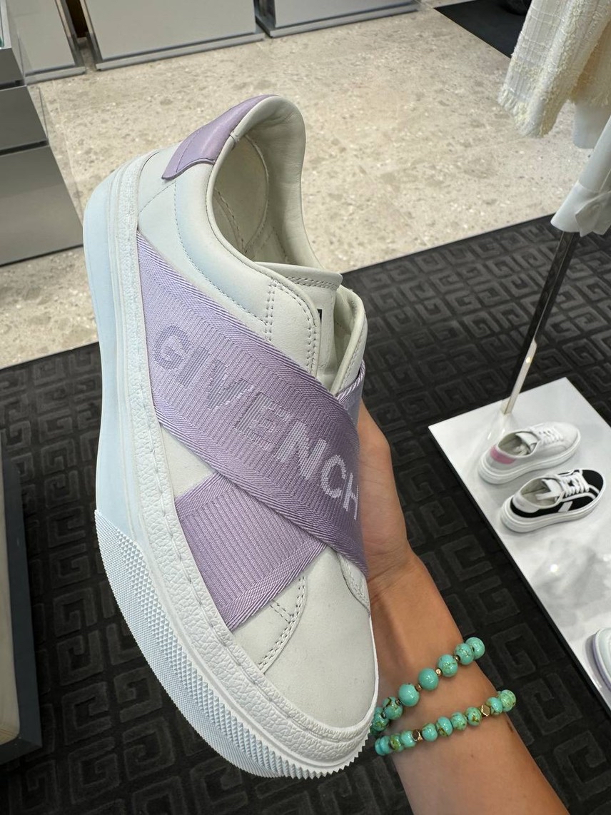 GIVENCHY Sneakers front view - Women's luxury Shoes
