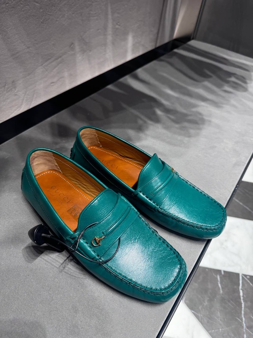 GUCCI Moccasins side view - Men's luxury Shoes