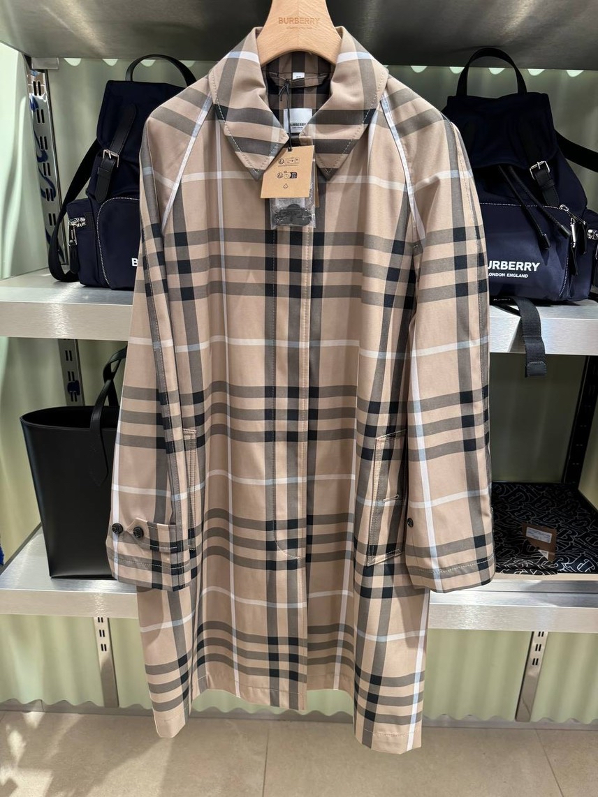 BURBERRY Coats front view - Women's luxury Clothes