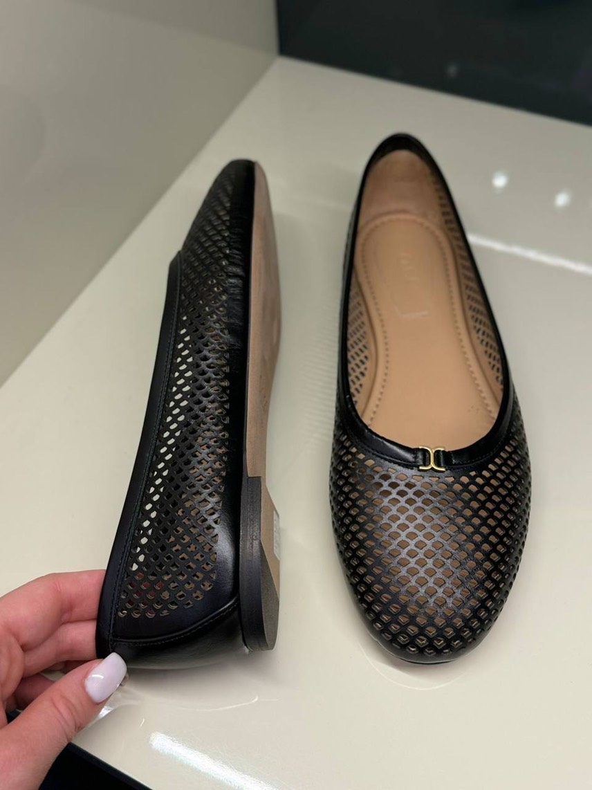 CHLOE Ballerinas side view - Women's luxury Shoes