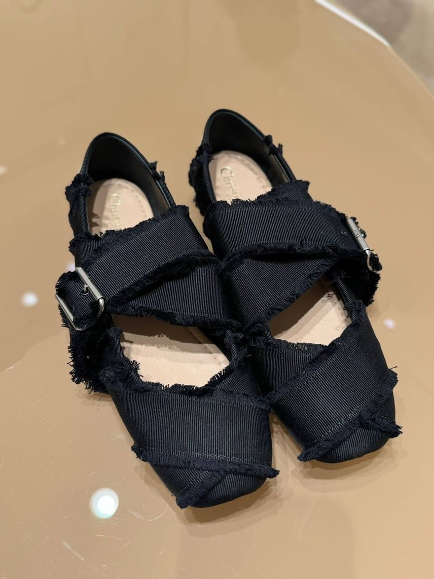 CHRISTIAN DIOR Sandals front view - Women's luxury Shoes