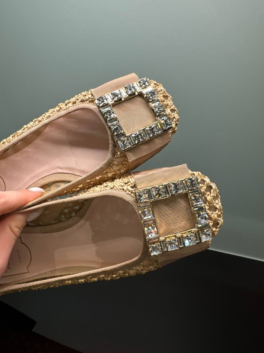 ROGER VIVIER Ballerinas side view - Women's luxury Shoes