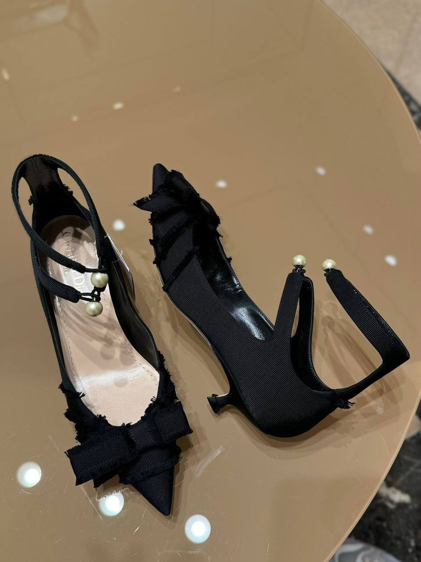 CHRISTIAN DIOR Sandals front view - Women's luxury Shoes