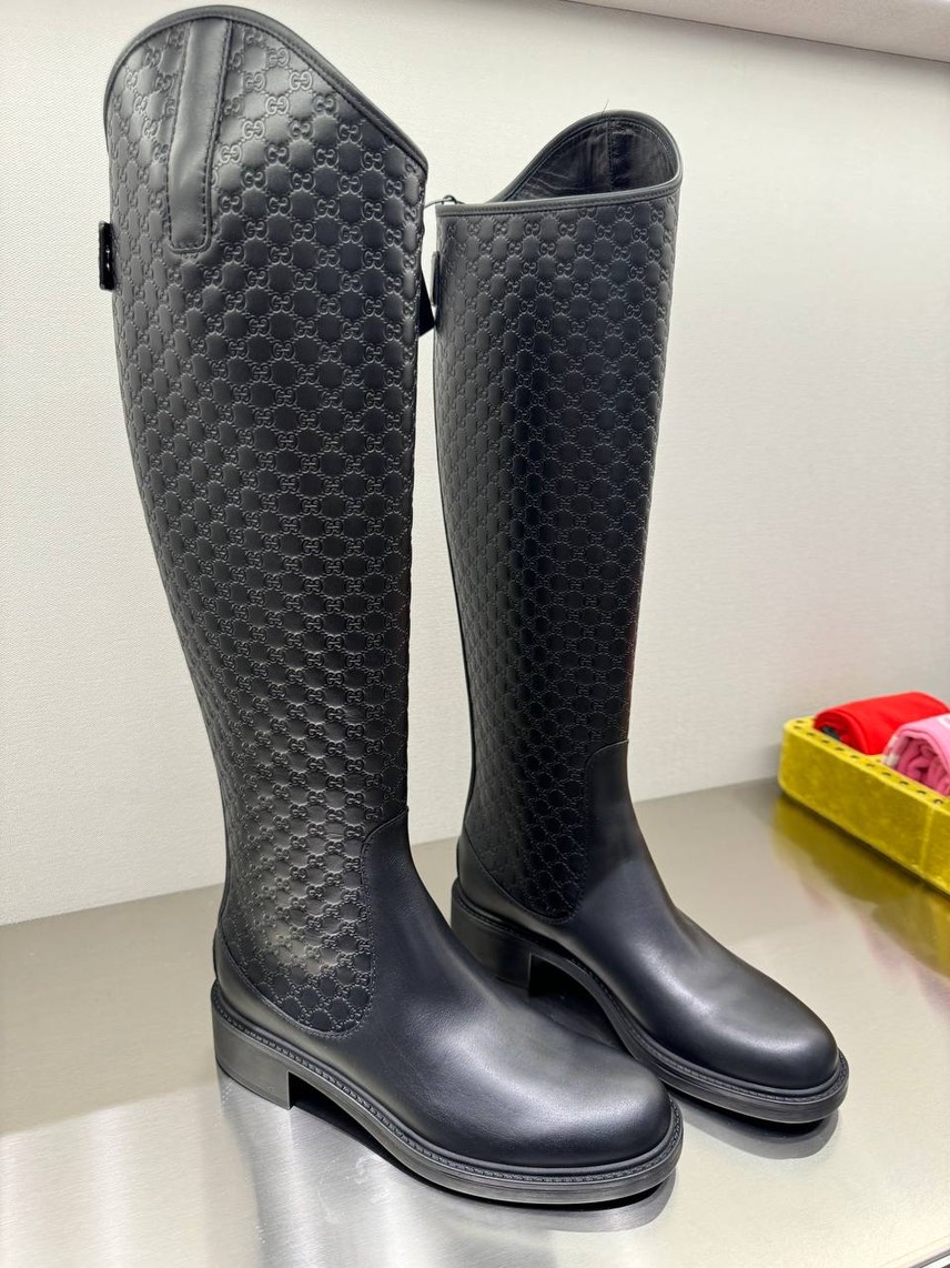 GUCCI Boots front view - Women's luxury Shoes