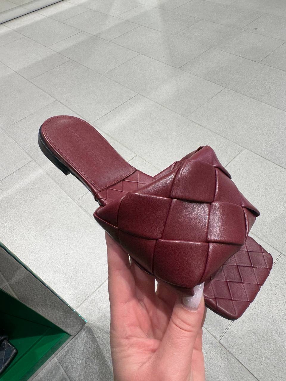 BOTTEGA VENETA Slides front view - Women's luxury Shoes