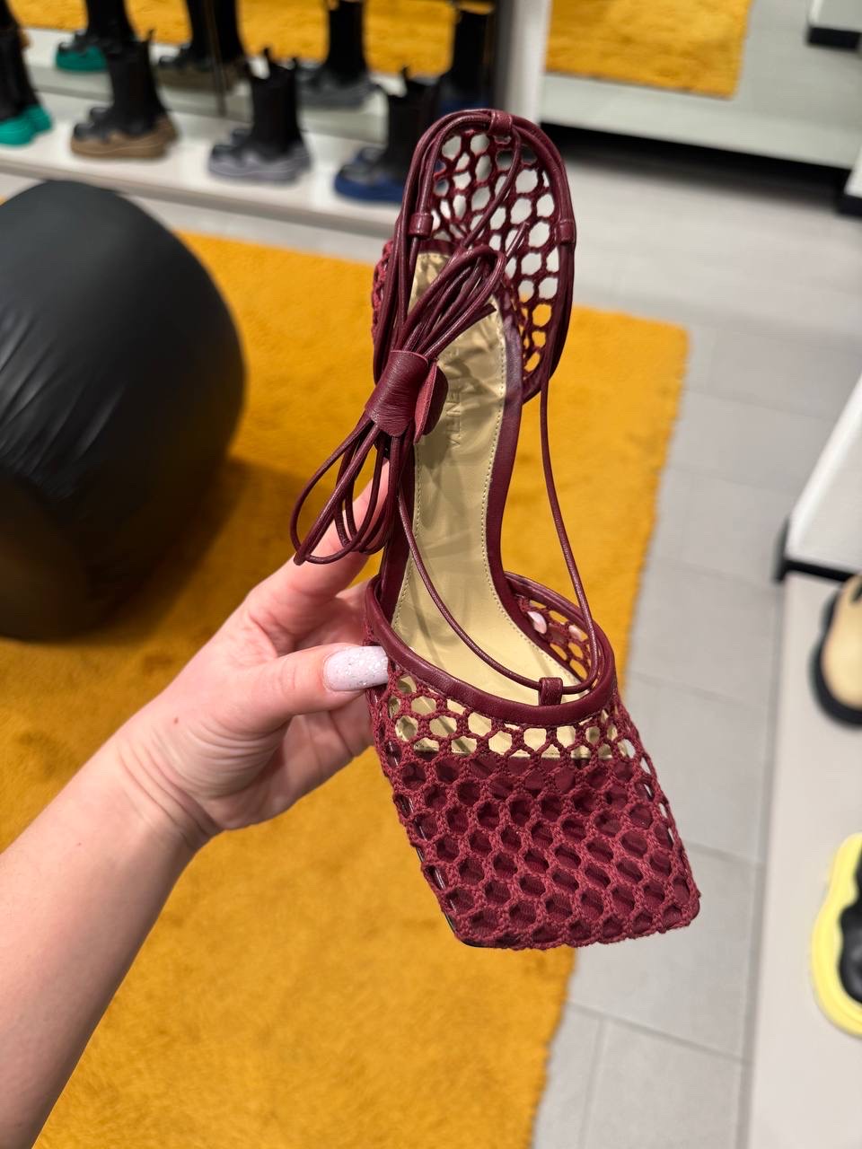 BOTTEGA VENETA Sandals side view - Women's luxury Shoes