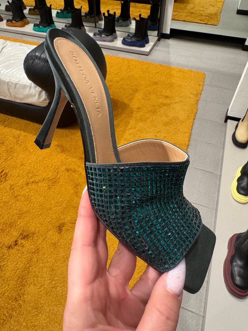 BOTTEGA VENETA Sandals front view - Women's luxury Shoes