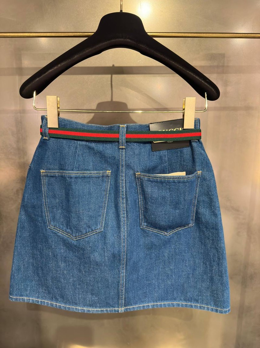 GUCCI Skirts side view - Women's luxury Clothes