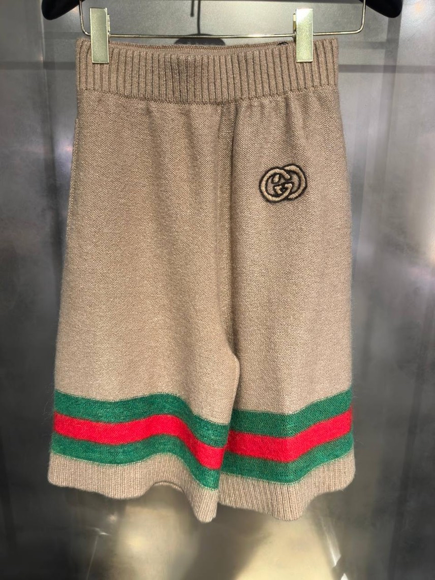 GUCCI Skirts front view - Women's luxury Clothes