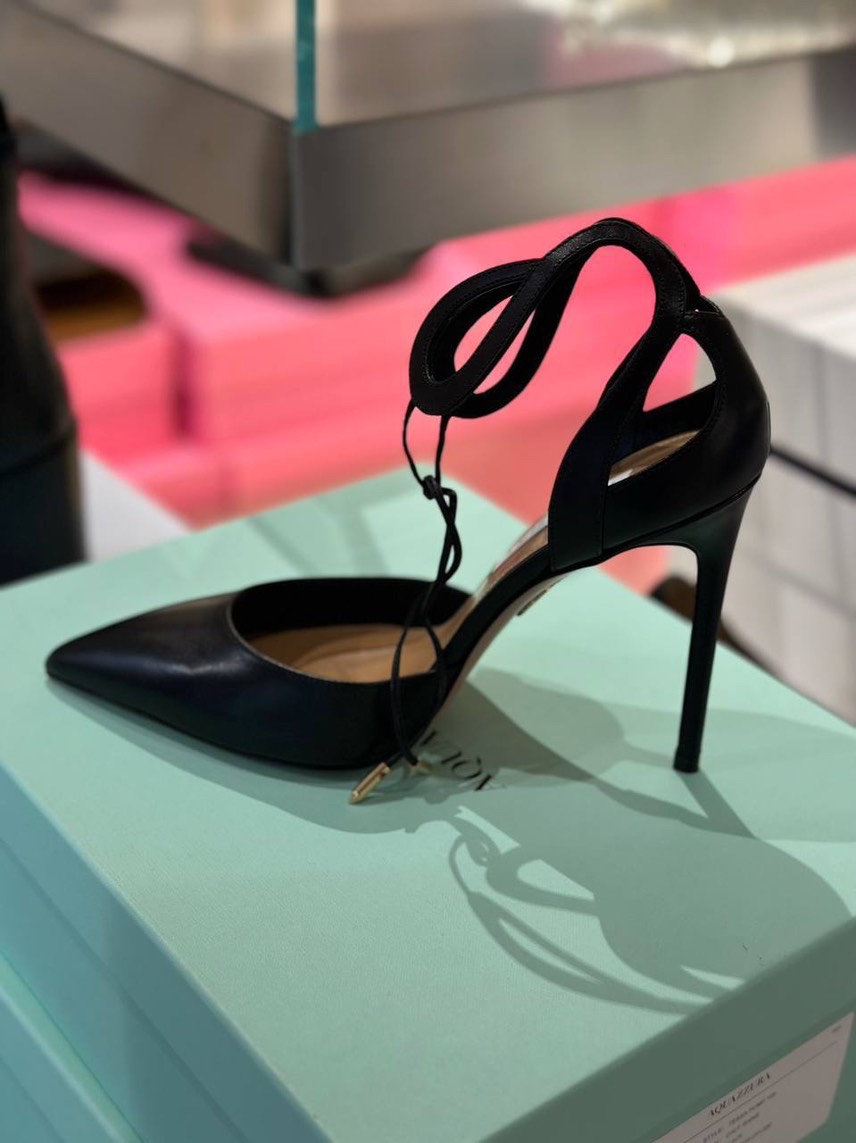 AQUAZZURA Pumps side view - Women's luxury Shoes
