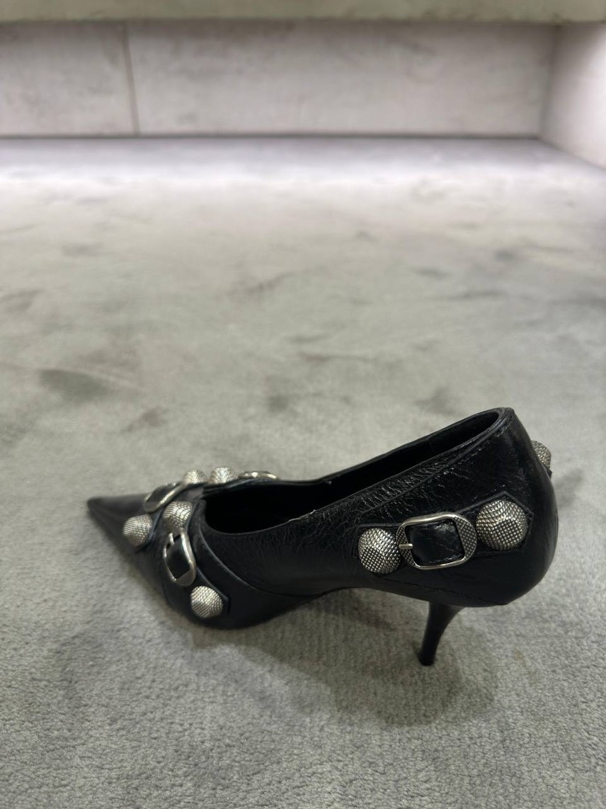 BALENCIAGA Pumps side view - Women's luxury Shoes