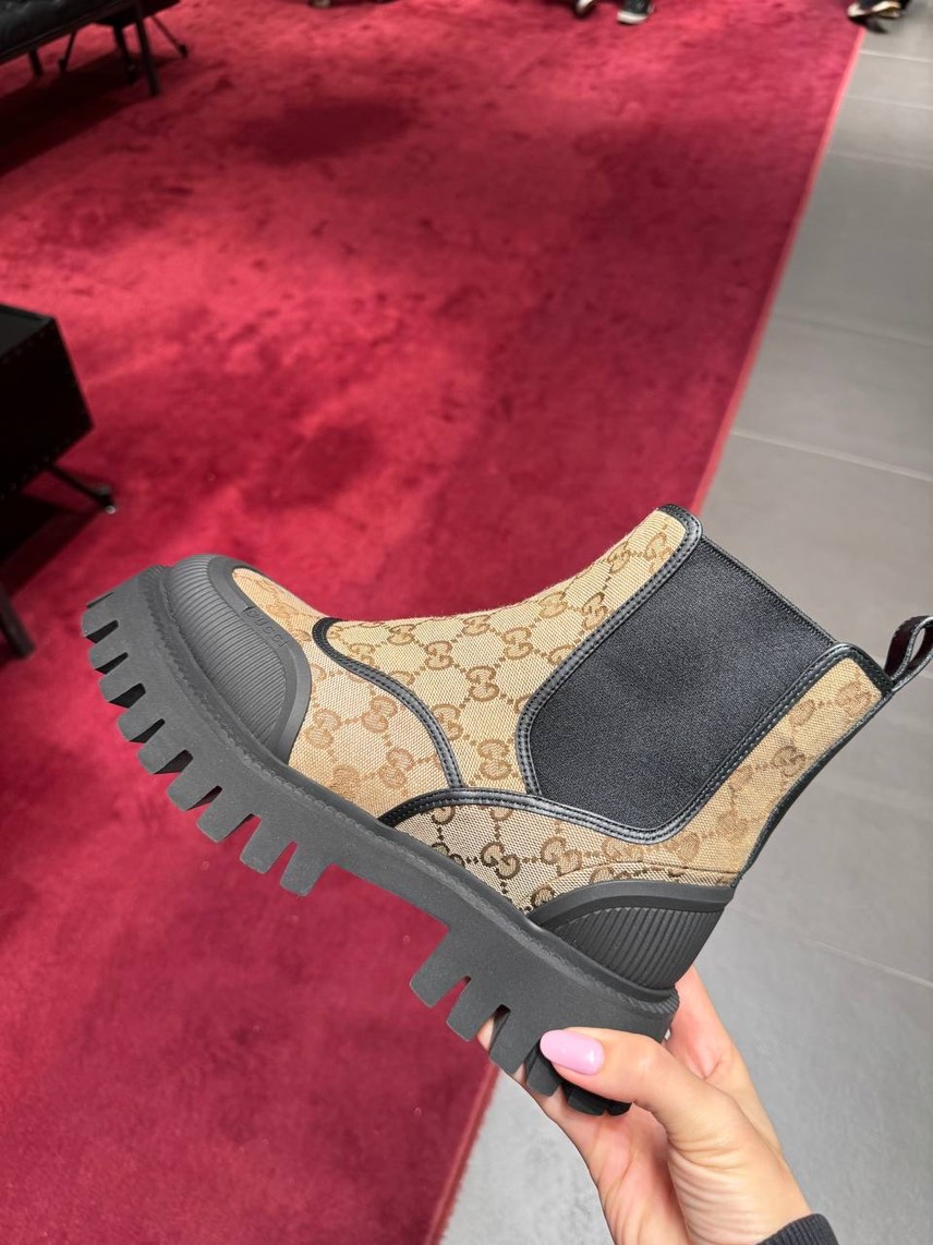 GUCCI Boots front view - Men's luxury Shoes