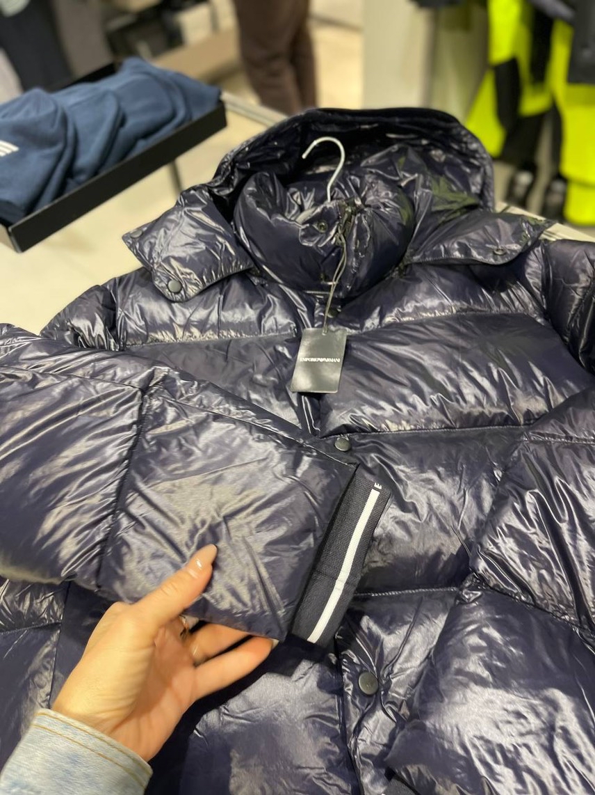 ARMANI EXCHANGE Down jacket side view - Men's luxury Clothes
