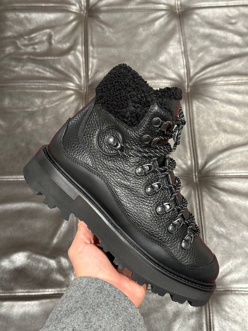 MONCLER Boots front view - Women's luxury Shoes
