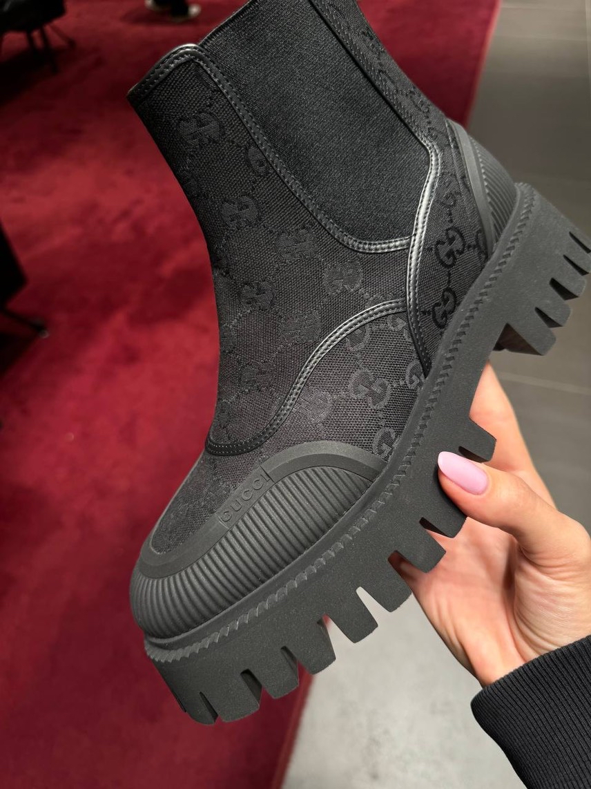 GUCCI Boots front view - Men's luxury Shoes