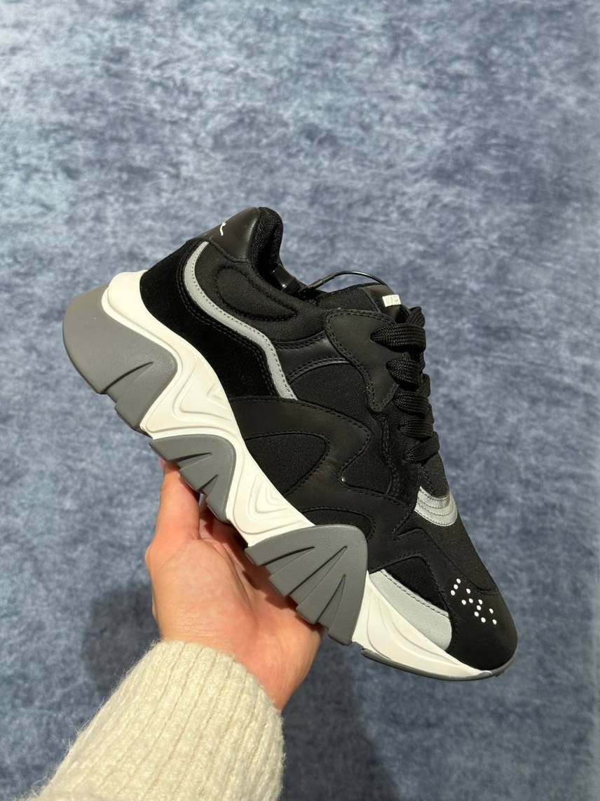 VERSACE Sneakers front view - Women's luxury Shoes