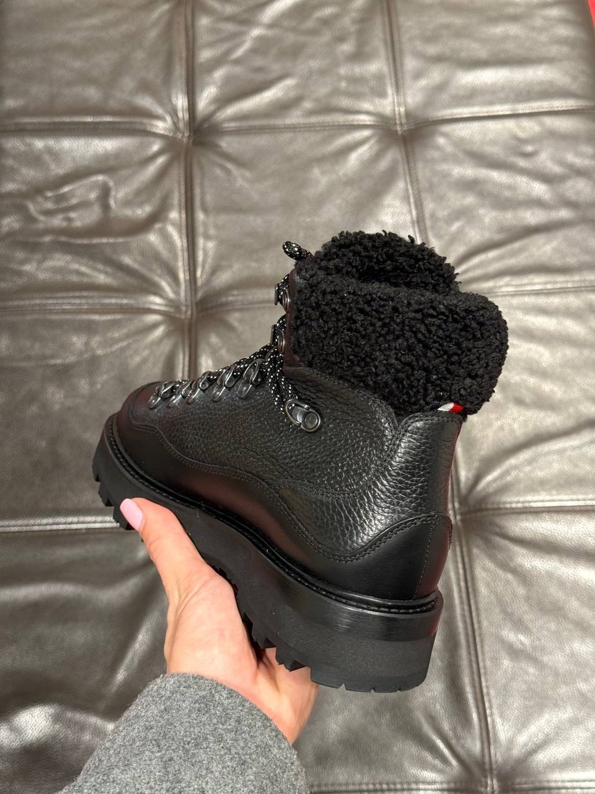 MONCLER Boots side view - Women's luxury Shoes