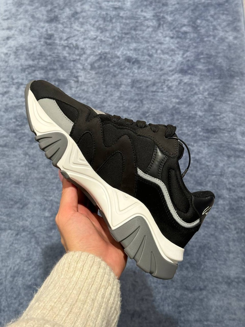 VERSACE Sneakers side view - Women's luxury Shoes