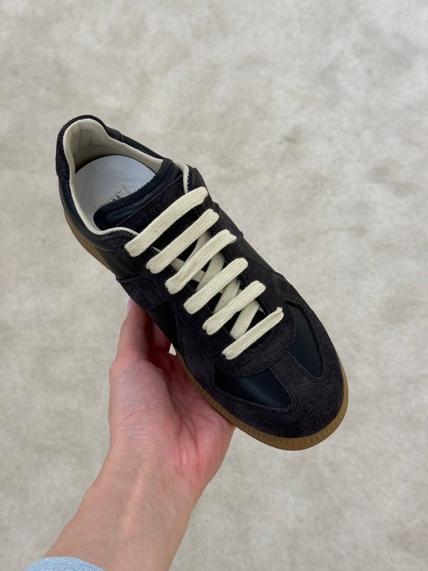 MAISON MARTIN MARGIELA Sneakers front view - Men's luxury Shoes