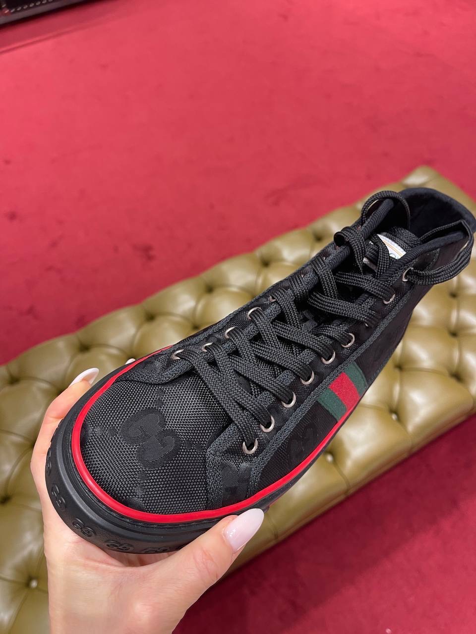 GUCCI Sneakers side view - Men's luxury Shoes