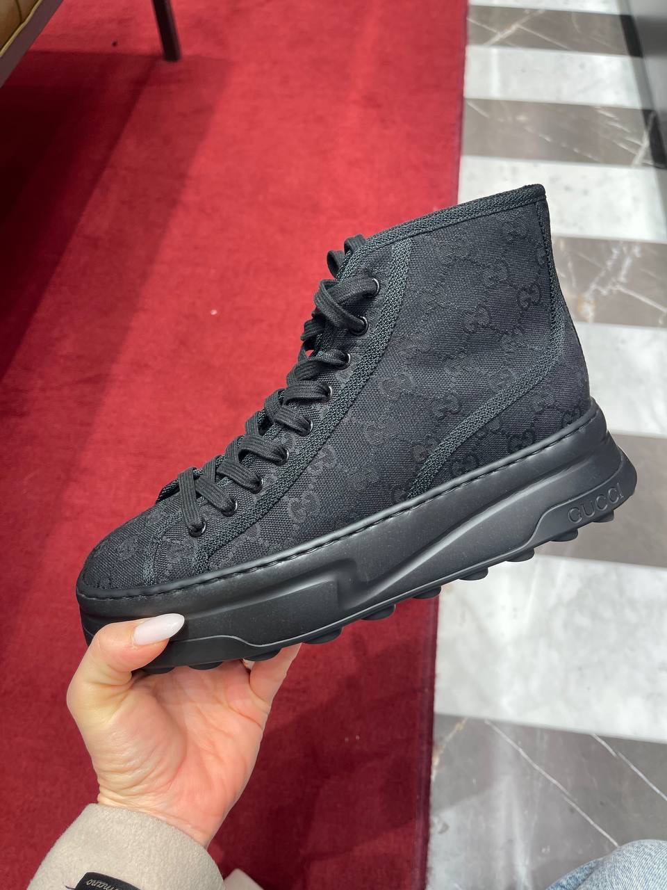 GUCCI Sneakers front view - Men's luxury Shoes