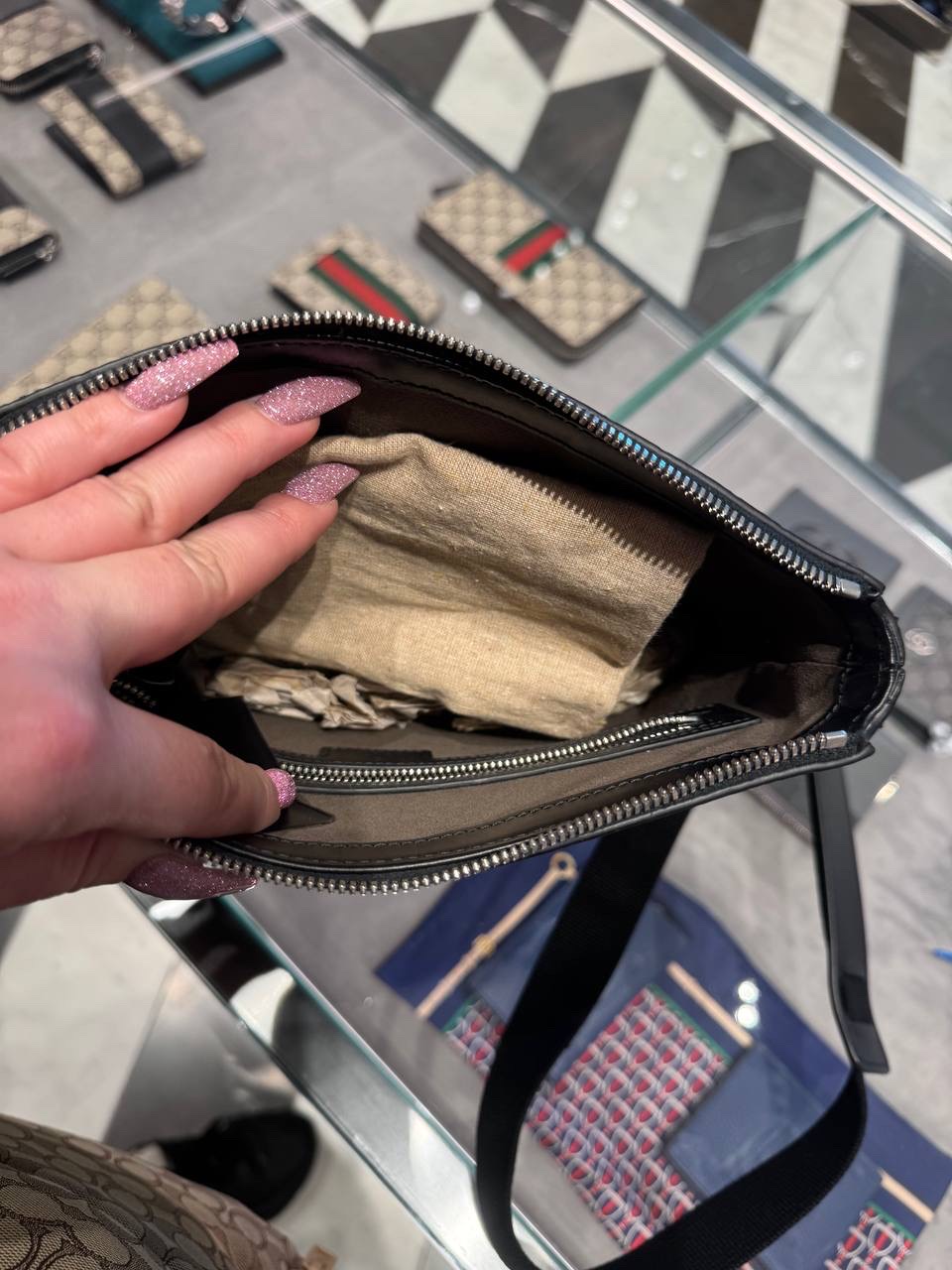 GUCCI Crossbody bags side view - Men's luxury Bags