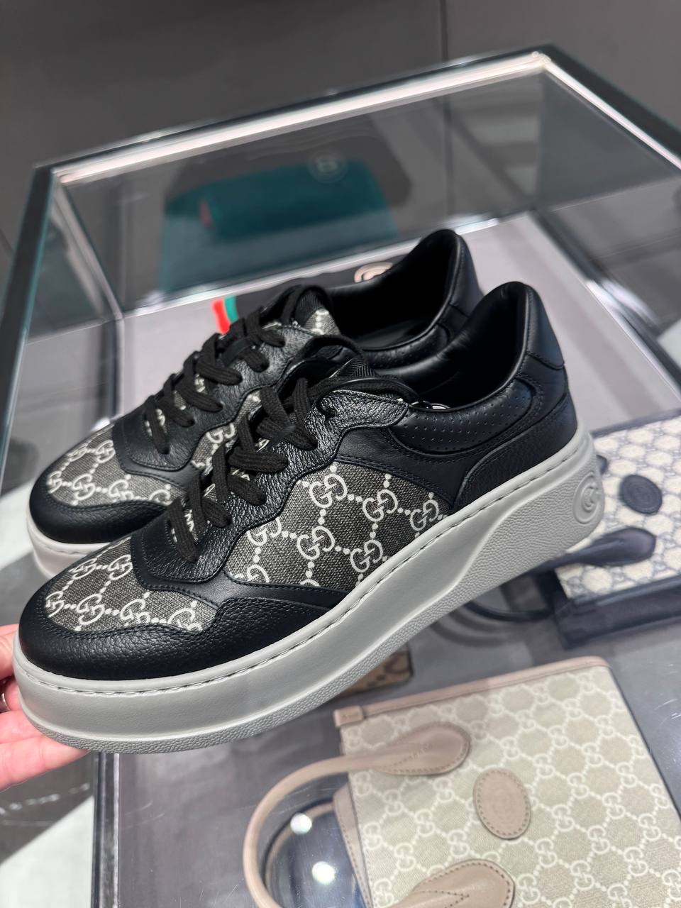 GUCCI Sneakers front view - Men's luxury Shoes
