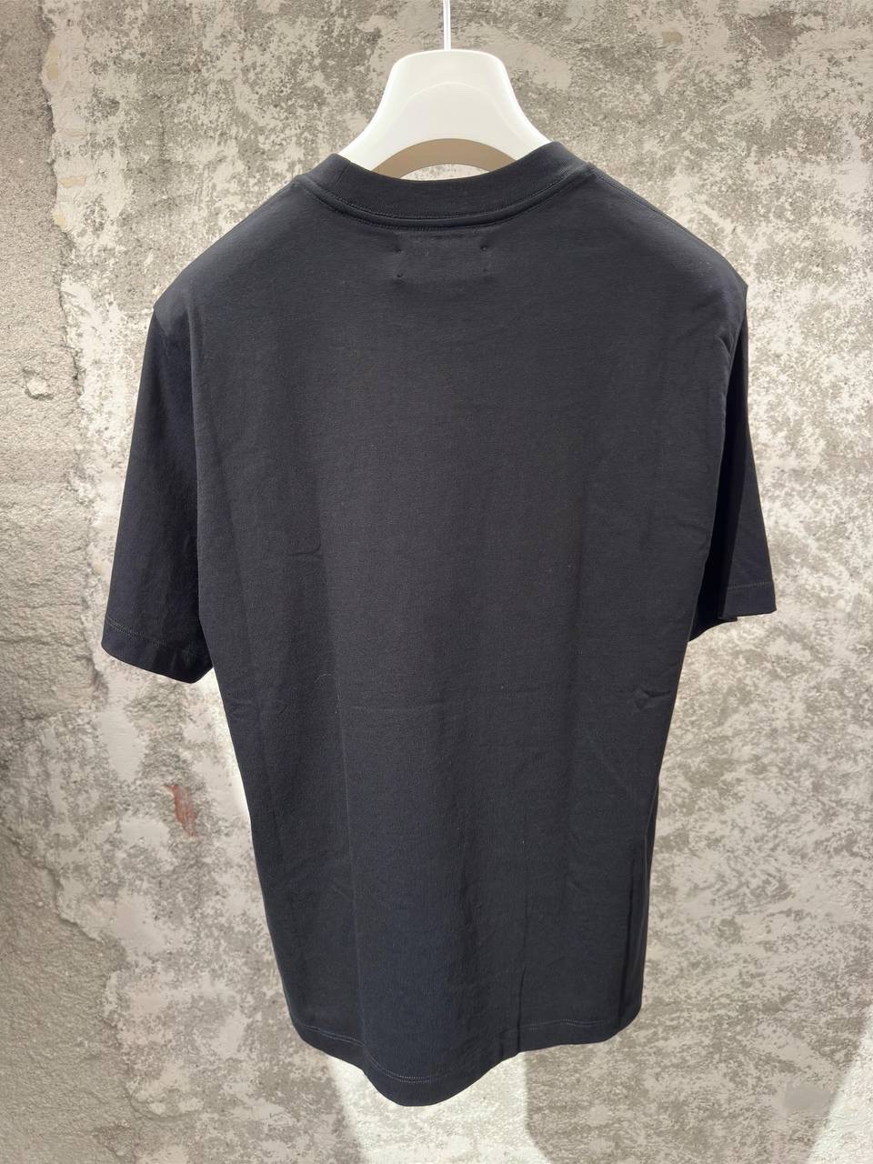 AMIRI T-shirt and Polo side view - Men's luxury Clothes