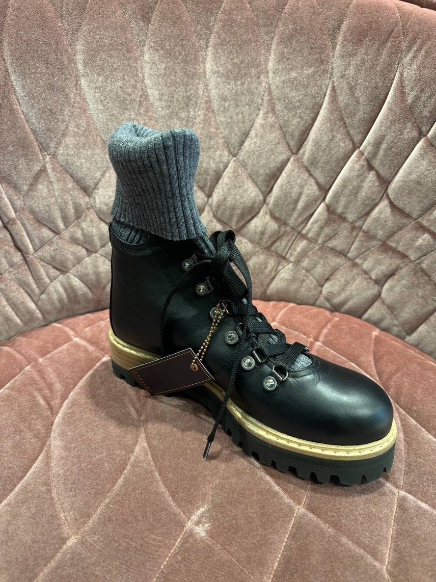 LE SILLA Boots side view - Women's luxury Shoes